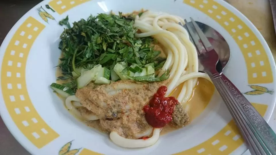 Laksa Gebok Pahang Kuah Merah | Malaysia Food