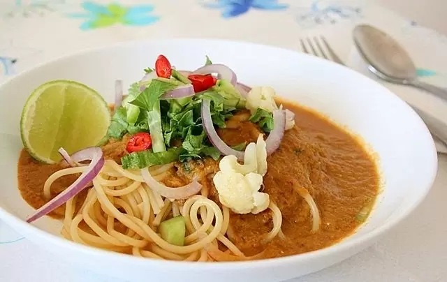 Laksa Malaysia: Exploring Laksa Penang, Johor Laksa & More Regional Favorites 7
