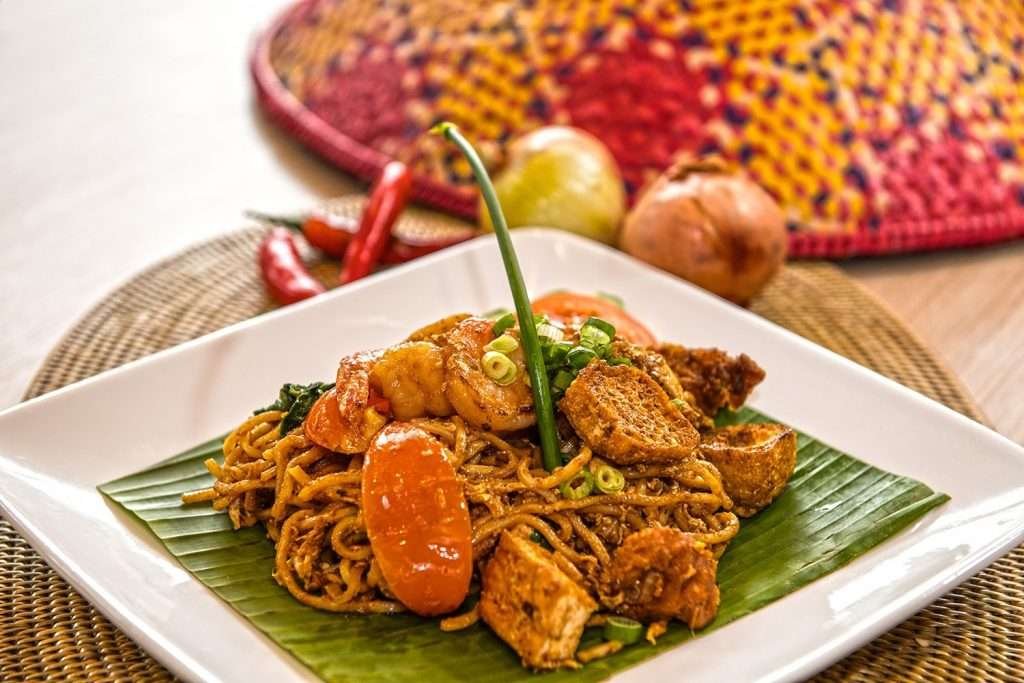 Mee Goreng Mamak: A fierce Malaysian Stir Fry Noodle