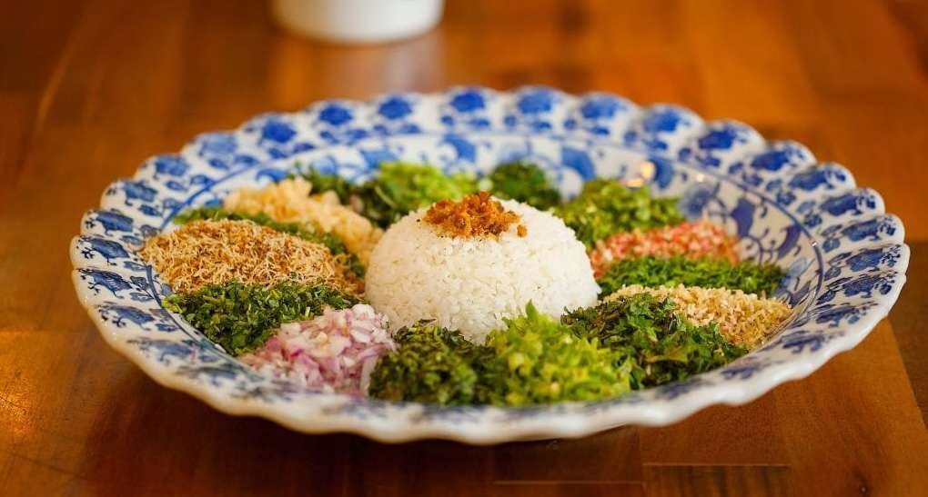Nyonya Nasi Ulam (Photo courtesy from Sarang Cookery)